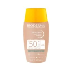 Bioderma PHOTODERM - Nude Touch Crème Solaire Minérale Teinte Dorée SPF50+ - Visage - Peaux Mixtes à Grasses, 40ml