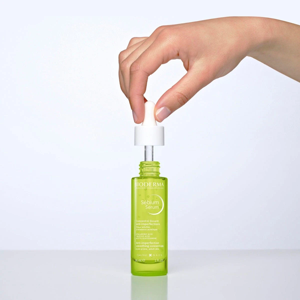 Bioderma SEBIUM SERUM - Concentré Lissant Anti-Imperfections - Visage - Peaux Adultes à Tendance Acnéique, 30ml 6 Bioderma SEBIUM SERUM - Concentré Lissant Anti-Imperfections - Visage - Peaux Adultes à Tendance Acnéique, 30ml – Image 4